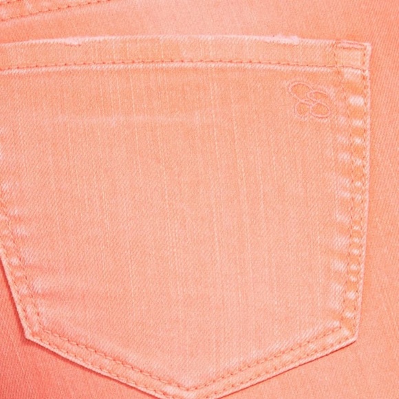 Jessica Simpson Rolled Skinny Jeans - Picture 2 of 10